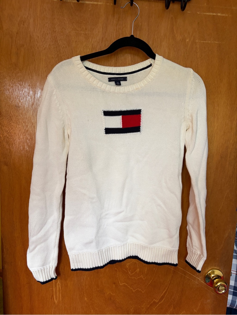 Tommy Hilfiger Cream Crewneck Sweater with Flag Logo